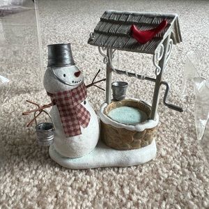 Hallmark wishing well Friends: snowman of the garden.   2007